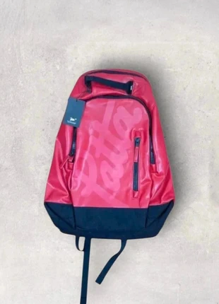 Sac à dos Patta faux cuir rouge – neuf avec étiquette, brand: Patta, condizioni: Nuovo con cartellino, €60.00, €63.70 include la Protezione acquisti
