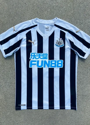 Shirt football Newcastle United Puma Original 2018 2019, marca: Puma, estado: Muito bom, tamanho: M, €25.00, €26.95 inclui Proteção do Comprador