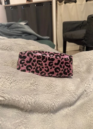 Trousse rose pailletée léopard, marque: Maped, état: Neuf avec étiquette, 4,00 €, 4,90 € Protection acheteurs incluse