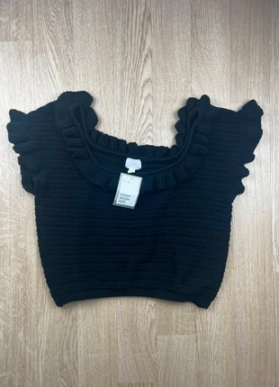 Pull femme noir manches courtes H&M volant col carré – Taille 3XL 🧶, brand: H&M, condition: New with tags, size: XXXL / 46 / 18, €14.00, €15.40 includes Buyer Protection