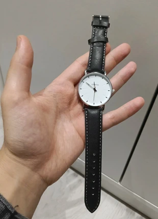 Elegante orologio da polso con cinturino, Nuovo, marke: Geneva, zustand: Neu, größe: Bis 30 mm, 12,00 €, 13,30 € inklusive Vinted-Käuferschutz