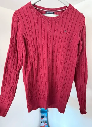 Pull torsadée femme tommy hilfiger rouge bordeaux taille S, marke: Tommy Hilfiger, zustand: Sehr gut, größe: S / 36 / 8, 15,00 €, 16,45 € beinhaltet Vinted-Käuferschutz Pro
