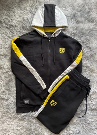 Tuta Footkorner Giallo/Nero/Bianco, marque: Footkorner, état: Très bon état, taille: S, 38,99 €, 41,64 € Protection acheteurs incluse