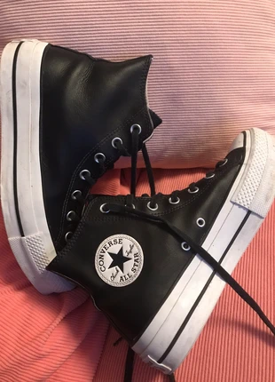 Tennis 👟 baskets boots converse plate-forme noire 39 / cuir, marque: Converse, état: Très bon état, taille: 39, 39,00 €, 41,65 € Protection acheteurs incluse