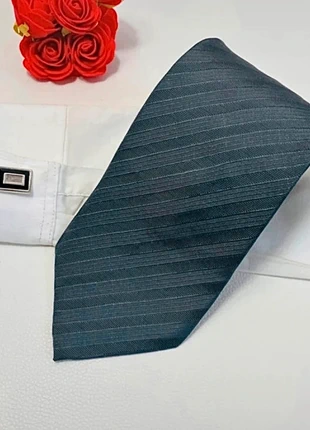 Cravate Walbusch Allemagne - soie gris à rayure uni - 9 cm - très bon état, marque: walbusch, état: Très bon état, 9,00 €, 10,15 € Protection acheteurs (Pro) incluse