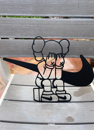 Kaws x Nike, marque: Kaws, état: Très bon état, 12,00 €, 13,30 € Protection acheteurs incluse