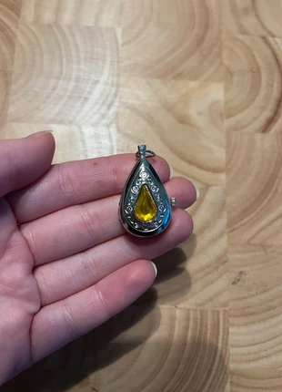 Vintage hanger, staat: Goed, € 4,00, € 4,90 inclusief Kopersbescherming