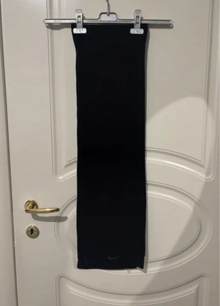 Sciarpa nera uomo in pile - vintage, état: Très bon état, 7,00 €, 8,05 € Protection acheteurs incluse