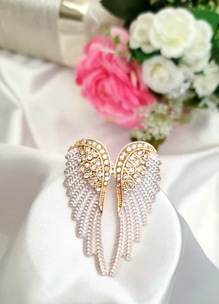Broche ailes Ange doré strass blanc, marque: Strass, état: Neuf sans étiquette, 3,99 €, 4,89 € Protection acheteurs incluse