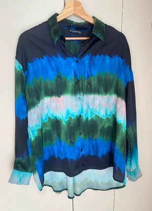 Chemisier Stradivarius, marque: Stradivarius, état: Très bon état, taille: M / 38 / 10, 3,00 €, 3,85 € Protection acheteurs incluse