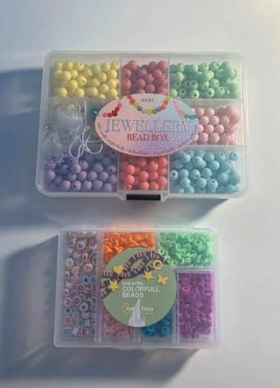 Lot 2 boîtes de perles – Kit pour créer des bijoux, état: Neuf sans étiquette, 6,50 €, 7,53 € Protection acheteurs incluse