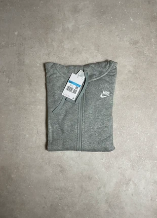 Sweat Zippé Nike Club Gris Taille M Femme - Neuf avec étiquette, marque: Nike, état: Neuf avec étiquette, taille: M / 38 / 10, 42,90 €, 45,75 € Protection acheteurs (Pro) incluse