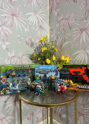 Set of Minecraft 12 minifigures, 6 minifigures, pixelgun orange and two Minecraft mystery balls, brand: Minecraft, condition: New with tags, size: One size, £26.98, £29.44 includes Buyer Protection Pro