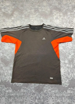T-shirt Adidas Clima365 gris et orange – Taille estimée 13/14 ans, marque: adidas, état: Satisfaisant, taille: 14 ans / 164 cm, 1,50 €, 2,28 € Protection acheteurs incluse