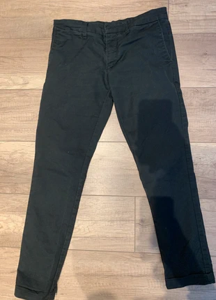 Pantalon carhart, marque: Carhartt, état: Très bon état, taille: W32 | FR 42, 12,00 €, 13,30 € Protection acheteurs incluse