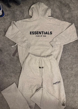 Ensemble essentials, brand: Essentials, condition: New with tags, size: M, €130.00, €137.20 includes Buyer Protection