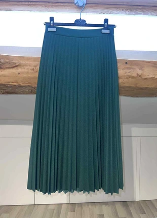 Jupe plissée, marque: Cache Cache, état: Très bon état, taille: M / 38 / 10, 8,00 €, 9,10 € Protection acheteurs incluse