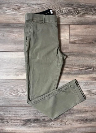 Chino kaki Calvin Klein – Taille W32 L32, marque: Calvin Klein, état: Très bon état, taille: W32 | FR 42, 12,00 €, 13,30 € Protection acheteurs incluse