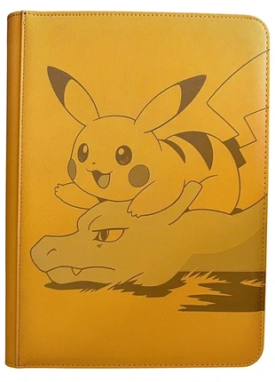 Classeur Pokémon personnalisé Pikachu et Dracaufeu, marque: Pokémon, état: Neuf sans étiquette, 60,00 €, 63,70 € Protection acheteurs (Pro) incluse