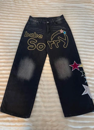 Jean Baggy Oversize Y2K – Broderie Étoilée Multicolore (Taille M), marca: Denim, estado: Novo sem etiquetas, tamanho: M, €39.00, €41.65 inclui Proteção do Comprador