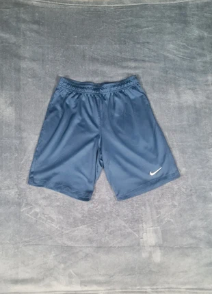 Short de sport marine Nike pour homme en taille M, brand: Nike, condition: Very good, size: M, €12.00, €13.30 includes Buyer Protection