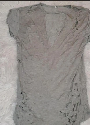 Love Nation Rock N Roll Ripped V-Neck Tee – Size Medium, brand: love nation, condition: New without tags, size: M / UK 12-14, £3.78, £4.67 includes Buyer Protection