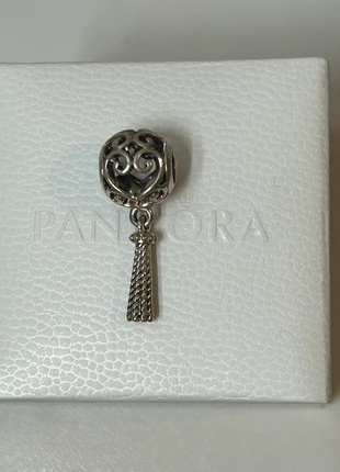 Charm Pandora, marque: Pandora, état: Neuf sans étiquette, 15,00 €, 16,45 € Protection acheteurs incluse