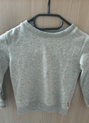 🍀 Pull Levi’s – Taille 3 ans / 98 cm 🍀, marque: Levi's, état: Très bon état, taille: 3 ans / 98 cm, 3,00 €, 3,85 € Protection acheteurs incluse