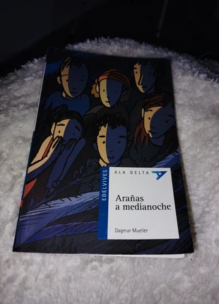 Libro Arañas a medianoche, condizioni: Come nuovo, €3.95, €4.85 include la Protezione acquisti