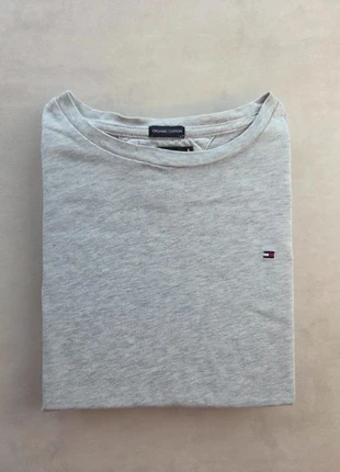 Tommy Hilfiger t-shirt gris clair coton bio logo brodé taille 164 XS, brand: Tommy Hilfiger, condition: Very good, size: XS / 34 / 6, €15.00, €16.45 includes Buyer Protection