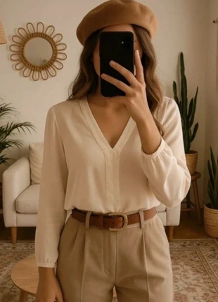 Magnifique blouse 100% soie blanc crème Gérard Darel taille 38, marca: Gerard Darel, estado: Muy bueno, tamaño: M / 38 / 10, 40,00 €, 42,70 € Protección al comprador incluida
