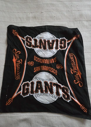 Foulard style Bandana carré en coton à motifs Giants de San Fransisco 54x54 cm, merk: GIANTS, staat: Heel goed, € 5,00, € 5,95 inclusief Kopersbescherming Pro