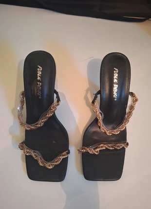 Talons style soirée, état: Très bon état, taille: 39, 10,00 €, 11,20 € Protection acheteurs incluse