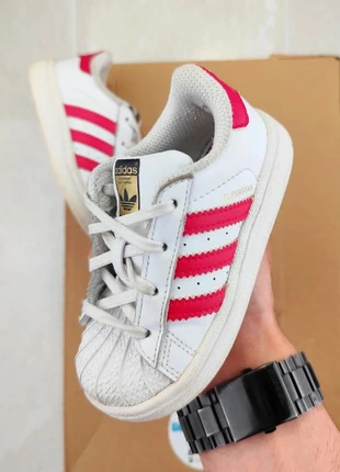 Baskets Sneackers Adidas Originals Superstar << White Pink >> Taille 23, marque: adidas, état: Très bon état, taille: 23, 25,00 €, 26,95 € Protection acheteurs (Pro) incluse