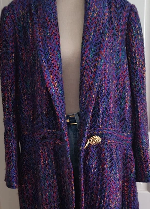 Sublime manteau mi-long violet avec détails multicolores, marke: Vintage Dressing, zustand: Sehr gut, größe: XL / 42 / 14, 150,00 €, 158,20 € inklusive Vinted-Käuferschutz