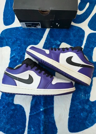 Air Jordan 1 low court purple taille 42, marque: Jordan, état: Très bon état, taille: 42, 45,00 €, 47,95 € Protection acheteurs incluse