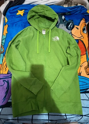Felpa The North Face verde oliva L con logo bianco e interno in pile, marke: The North Face, zustand: Sehr gut, größe: L, 29,99 €, 32,19 € inklusive Vinted-Käuferschutz