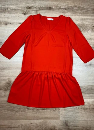 Robe Promod T36 – Rouge vif, col V, manches 3/4, coupe droite avec bas volanté, élégante et féminine, marque: Promod, état: Très bon état, taille: S / 36 / 8, 15,00 €, 16,45 € Protection acheteurs incluse