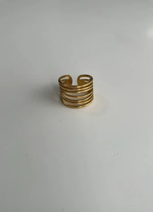 Ring meer laags verstelbaar, merk: Boutiek, staat: Nieuw zonder prijskaartje, maat: Aanpasbaar, € 3,00, € 3,85 inclusief Kopersbescherming Pro