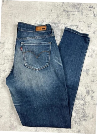 Jean Levi’s women Bleu marine W26 L30 Coupe Skinny, marca: Levi's, estado: Muy bueno, tamaño: S / 36 / 8, 8,00 €, 9,10 € Protección al comprador incluida