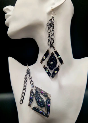 Bellissimi orecchini design a rombo con swarovski, brand: Fashion, condizioni: Ottime, €4.99, €5.94 include la Protezione acquisti