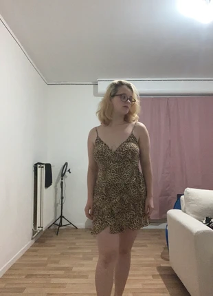 Robe léopard, brand: H&M, condition: New without tags, size: M / 38 / 10, €7.00, €8.05 includes Buyer Protection