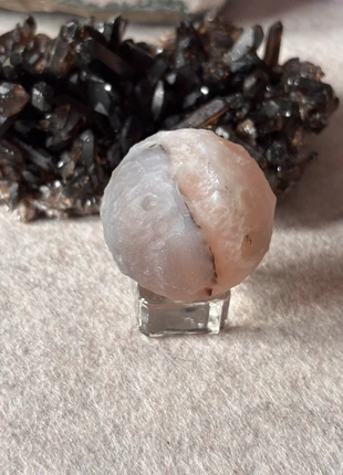 Sphère en Agate Naturelle 110gr, brand: Agate & Quartz, condition: New without tags, €32.90, €35.25 includes Buyer Protection