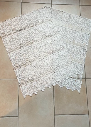 🌿 Élégante paire de rideaux en dentelle blanche – style bohème / vintage chic, marque: Maison, état: Très bon état, taille: Jusqu'à 149 cm, 3,00 €, 3,85 € Protection acheteurs incluse