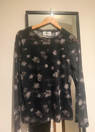 Black flower top size medium stretchy sheer, brand: Primark, condition: New without tags, size: M / 38 / 10, €5.00, €5.95 includes Buyer Protection
