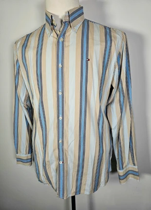 Chemise Tommy Hilfiger rayée beige/bleu L - Logo drapeau, Classique & Élégante, marke: Tommy Hilfiger, zustand: Sehr gut, größe: L, 24,90 €, 26,85 € beinhaltet Vinted-Käuferschutz Pro
