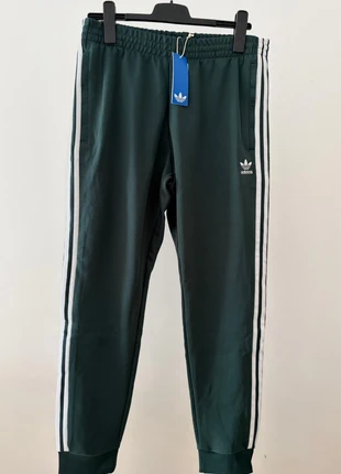 Pantalón Firebird Adicolor Classics Adidas NUEVO, marca: adidas, estado: Novo com etiquetas, tamanho: L / 40 / 12, €57.00, €60.55 inclui Proteção do Comprador