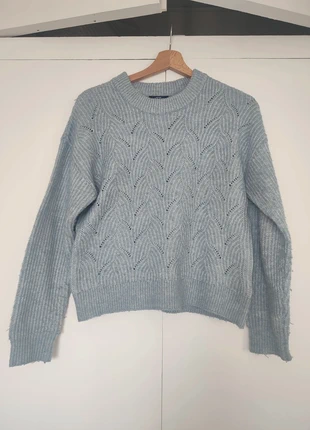 Pull bleu clair et blanc ajouré motifs - taille S Kiabi, brand: Kiabi, condizioni: Ottime, taglia: S / IT 40 / EU 36, €5.00, €5.95 include la Protezione acquisti