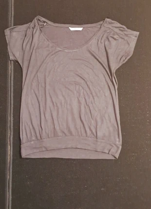 T-shirt Camaïeu, marque: Camaïeu, état: Bon état, taille: XS / 34 / 6, 1,00 €, 1,75 € Protection acheteurs incluse