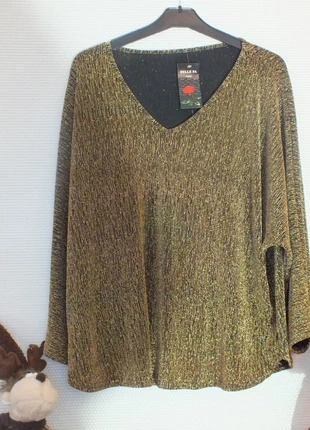 Tunique col V à paillettes idéal fêtes taille unique du 44 au 56, marque: Unique, état: Très bon état, taille: 6XL / 52 / 24, 22,90 €, 24,75 € Protection acheteurs (Pro) incluse